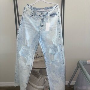Light Blue Distressed Women's Jeans